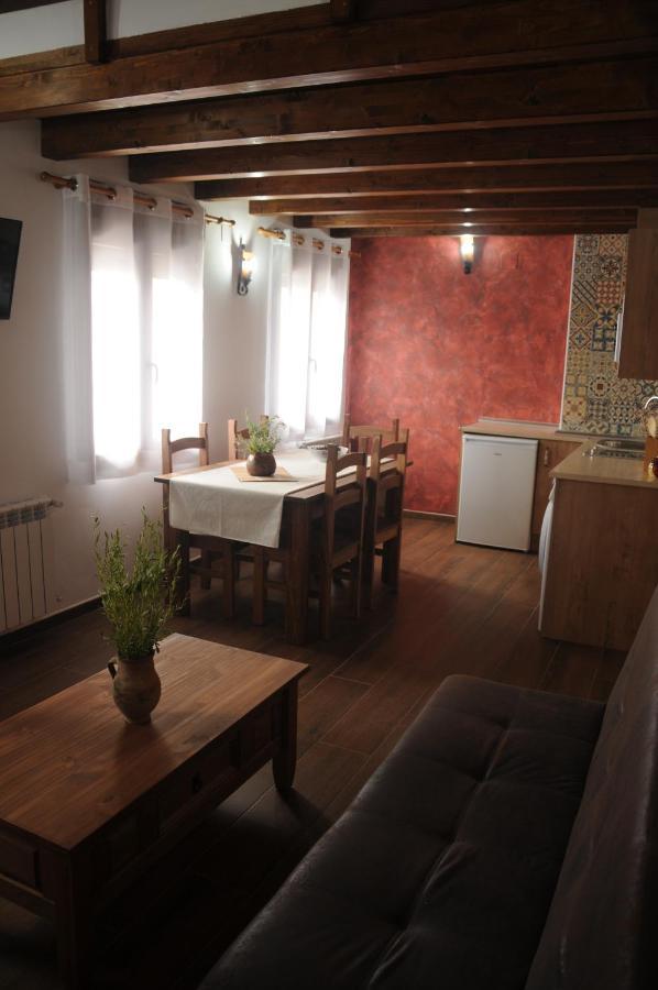 El Vasallo 2 Apartment Tragacete